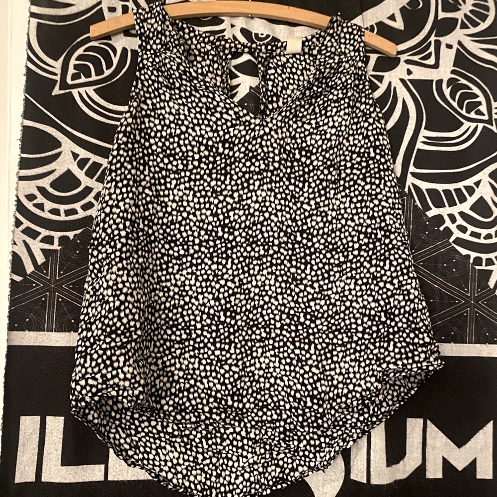 Old Navy blouse